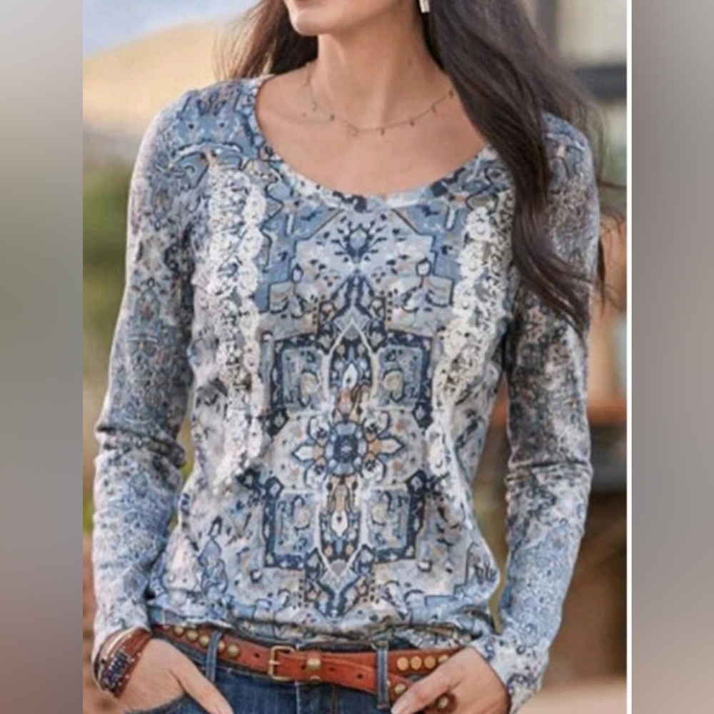 Elegant Blue Patterned Women's Top